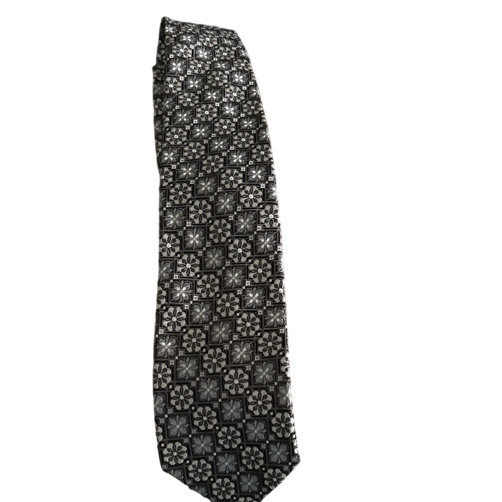 Piattelli Black and White Geometric Tie Pure silk